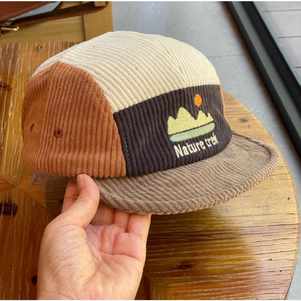 남녀공용 5 패널 쇼트 브림 캡, 빈티지 클래식 블랙  - Corduroy Cap 5 Panel 리뷰 및 가격